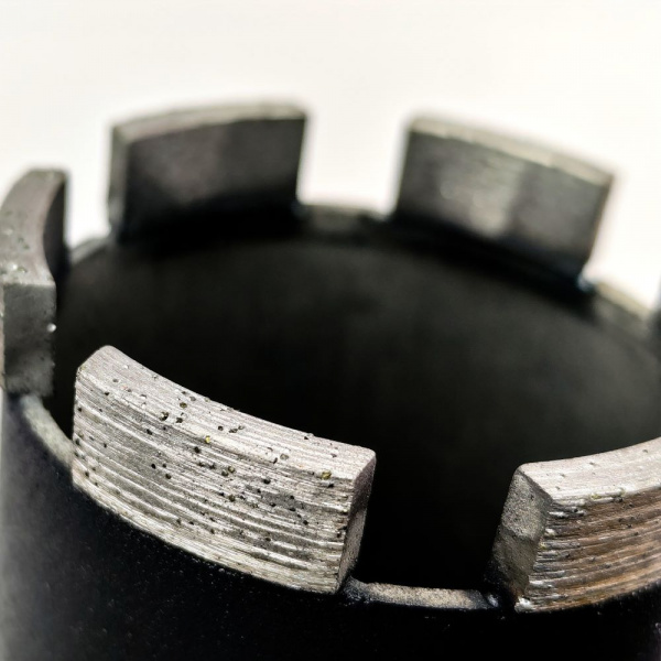 картинка Коронка Diamond Hit, Ø62/450мм, серия сегмента D400Т (твердый сегмент) от магазина borisov-pro.